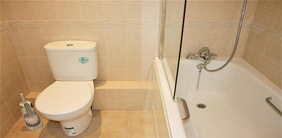 Modern and Central Apartment Belsize Road, West Hampstead