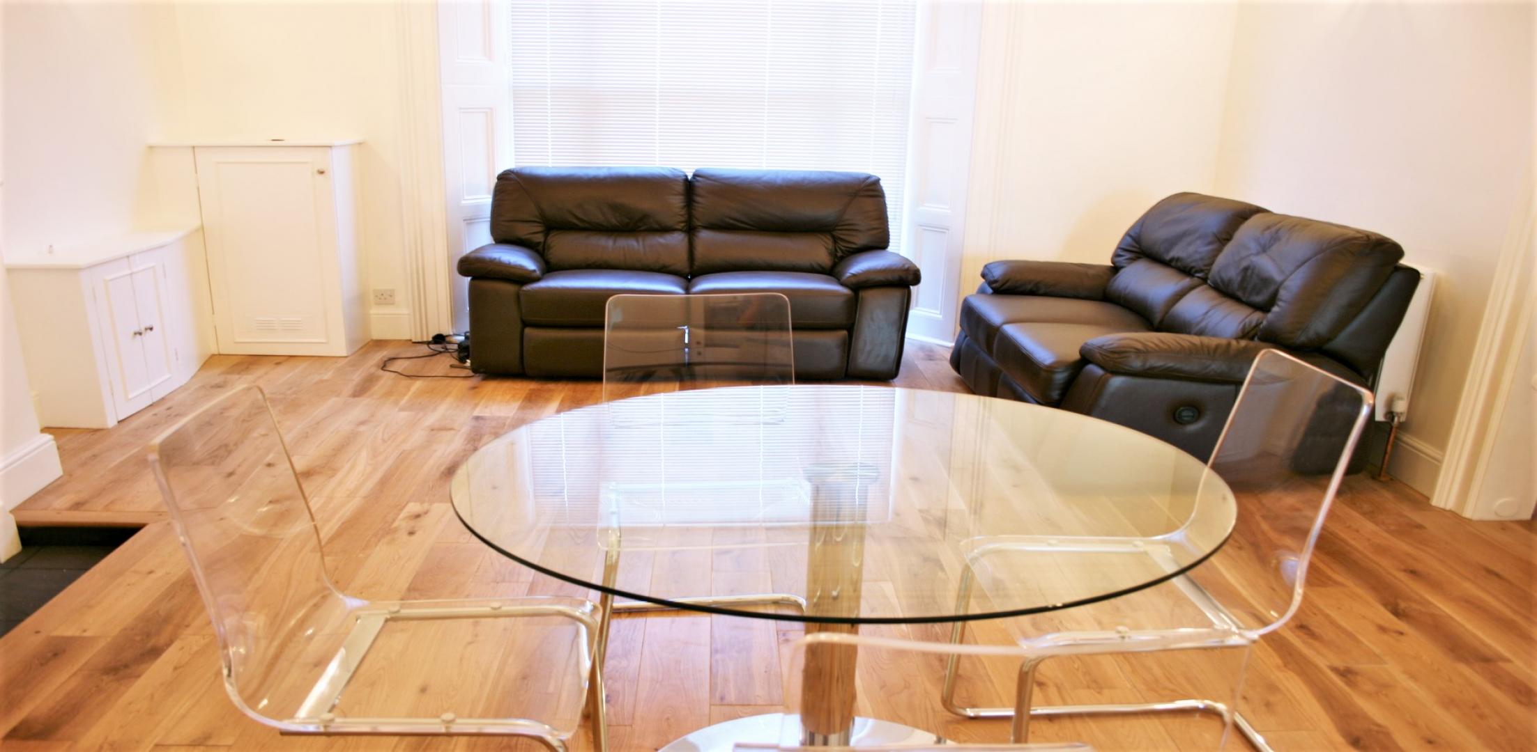 Modern and Central Apartment Belsize Road, West Hampstead