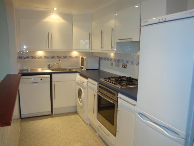 			NEW INSTRUCTION, 2 Bedroom, 1 bath, 1 reception Flat			 Belsize Park Gardens, BELSIZE PARK