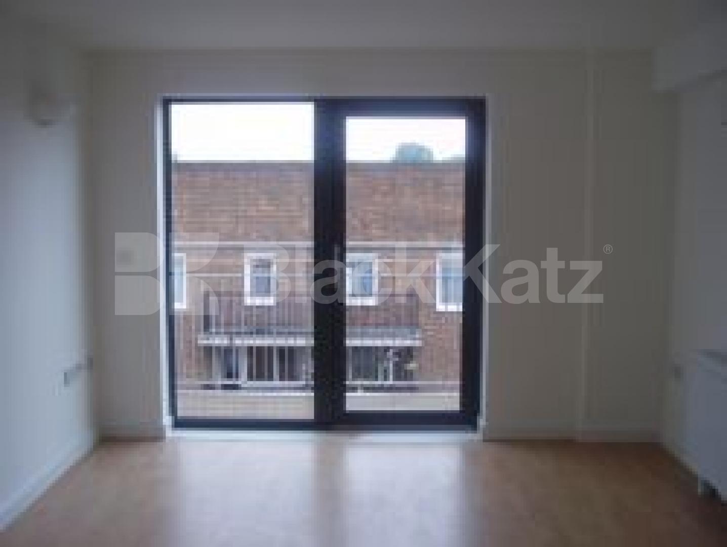			1 Bedroom, 1 bath, 1 reception Flat			 Bemerton Street, KINGS CROSS N1