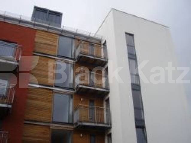 			1 Bedroom, 1 bath, 1 reception Flat			 Bemerton Street, KINGS CROSS N1