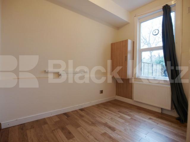 			1 Bedroom, 1 bath, 1 reception Flat			 Belmont Road, Turnpike Lane