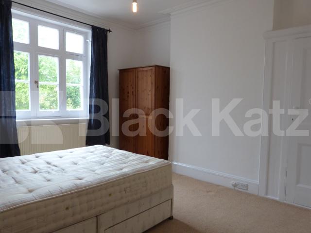 			2 Bedroom, 1 bath, 1 reception Flat			 Birchington Road, Crouch End