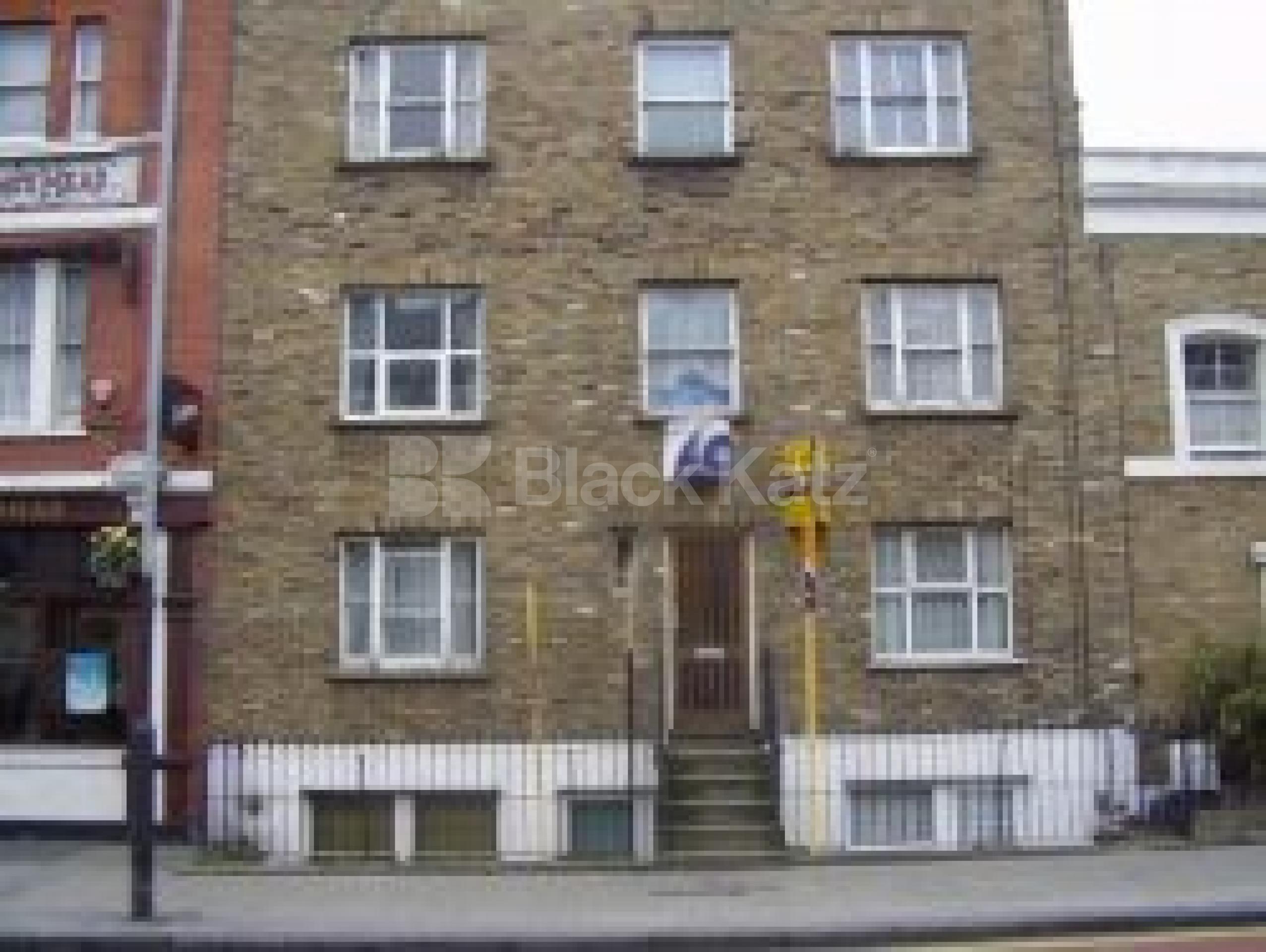 			1 Bedroom, 1 bath, 1 reception Flat			 Blackstock road, FINSBURY PARK N4 N4