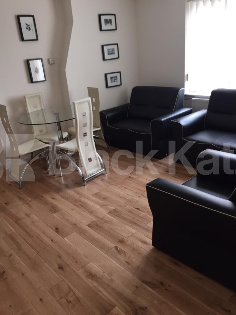 			New Instruction, 2 Bedroom, 1 bath, 1 reception Flat			 Boleyn Road, DALSTON N16