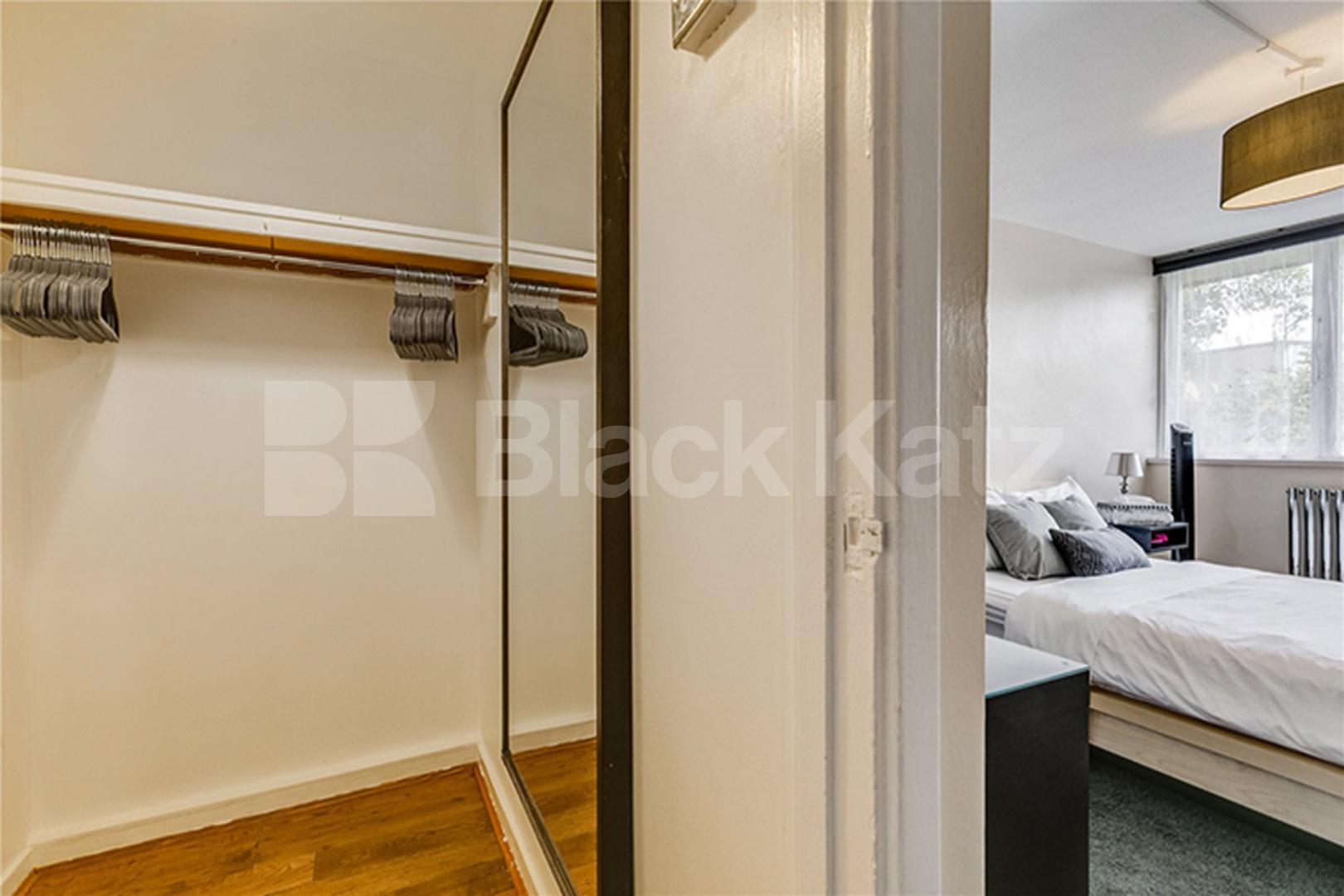 spacious 1 bedroom property located within a secure and gated development Brecknock Road, Tufnell Park 