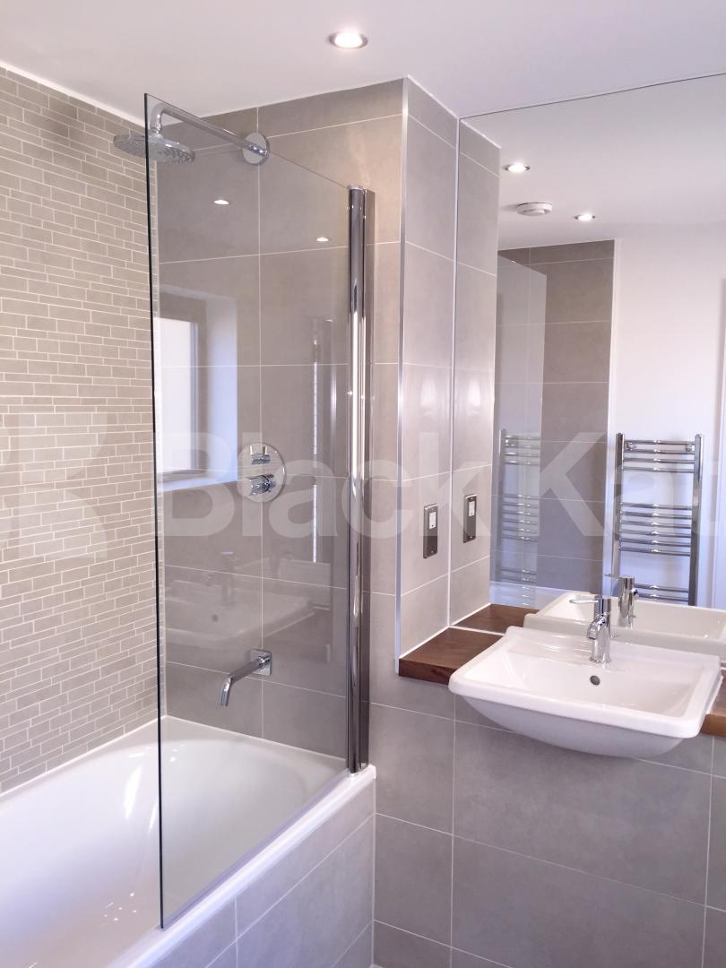 			LET , 1 Bedroom, 1 bath, 1 reception Apartment			 Bramah Road (Oval Quarter), Oval