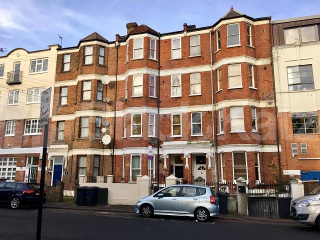 			LET, 1 Bedroom, 1 bath, 1 reception Apartment			 Brighton Terrace, Brixton