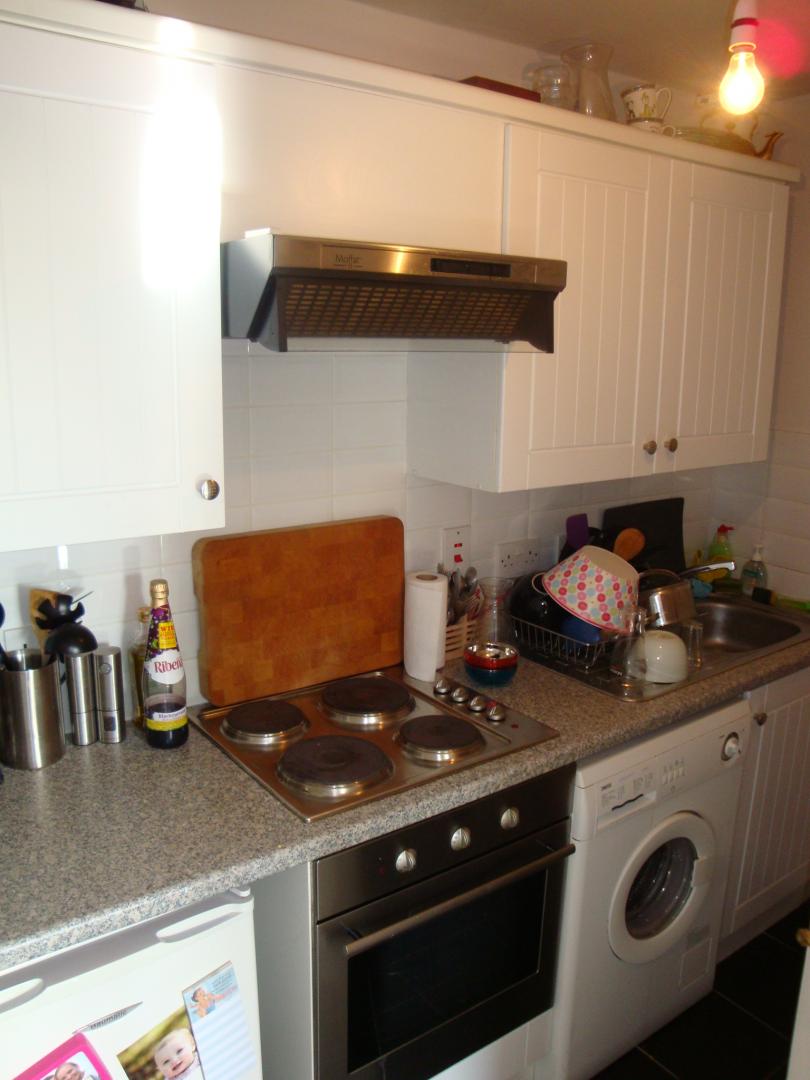 			ROOF TERRACE, 1 Bedroom, 1 bath, 1 reception Flat			 Broadhurst Gardens, WEST HAMPSTEAD