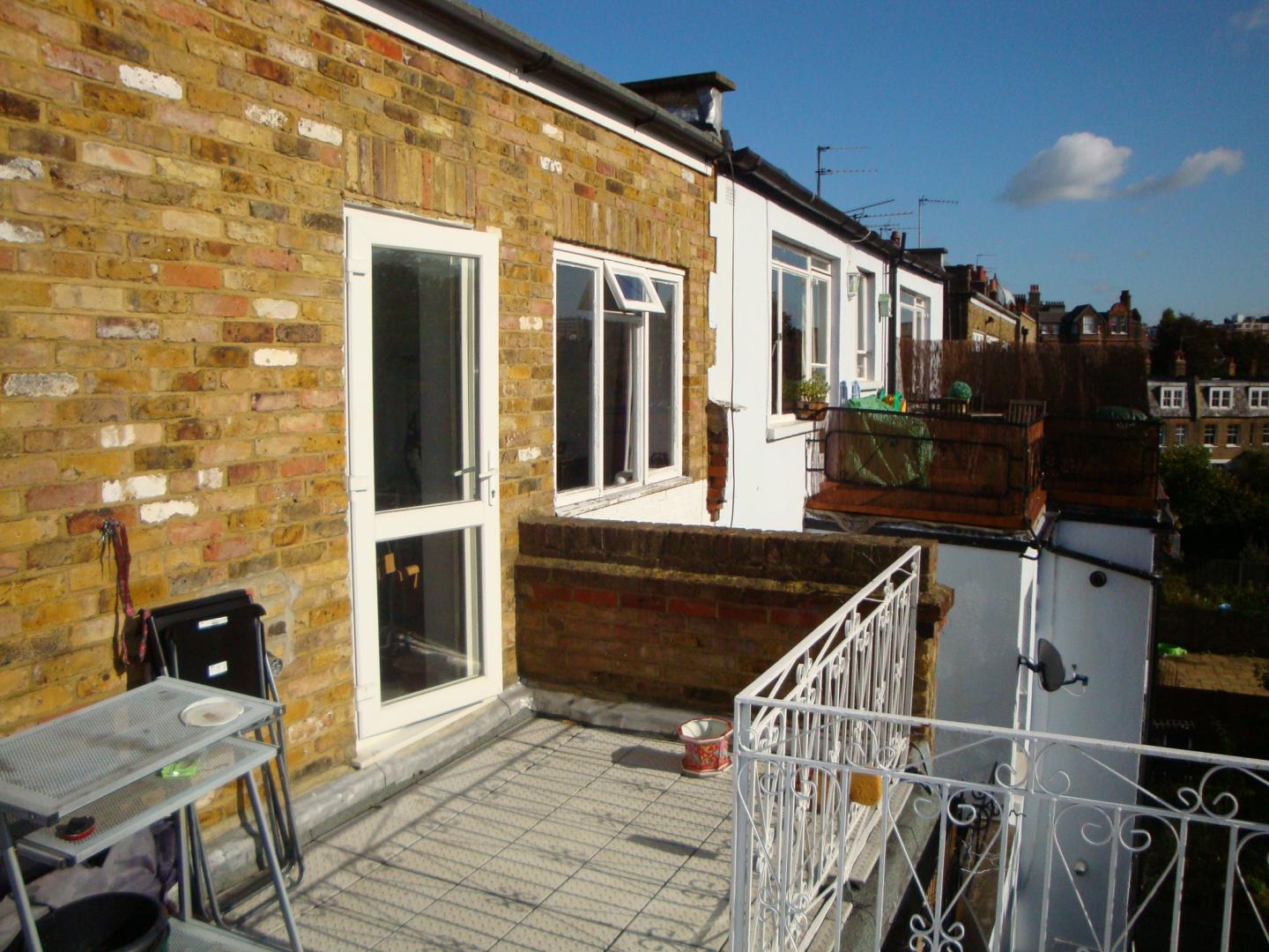 			ROOF TERRACE, 1 Bedroom, 1 bath, 1 reception Flat			 Broadhurst Gardens, WEST HAMPSTEAD