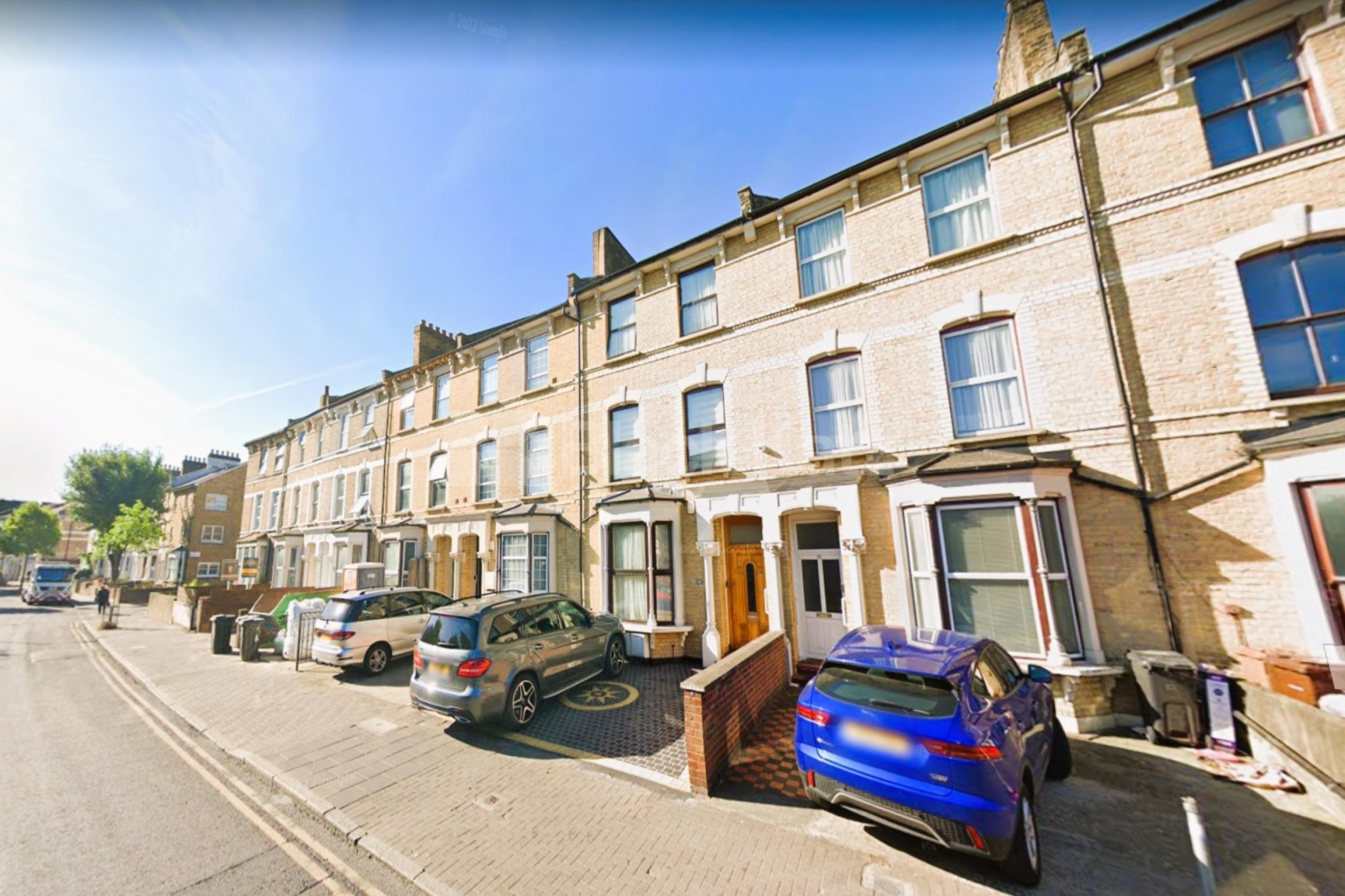 Spacious one bedroom property located in Stoke Newington  Brooke Road, Stoke Newington N16