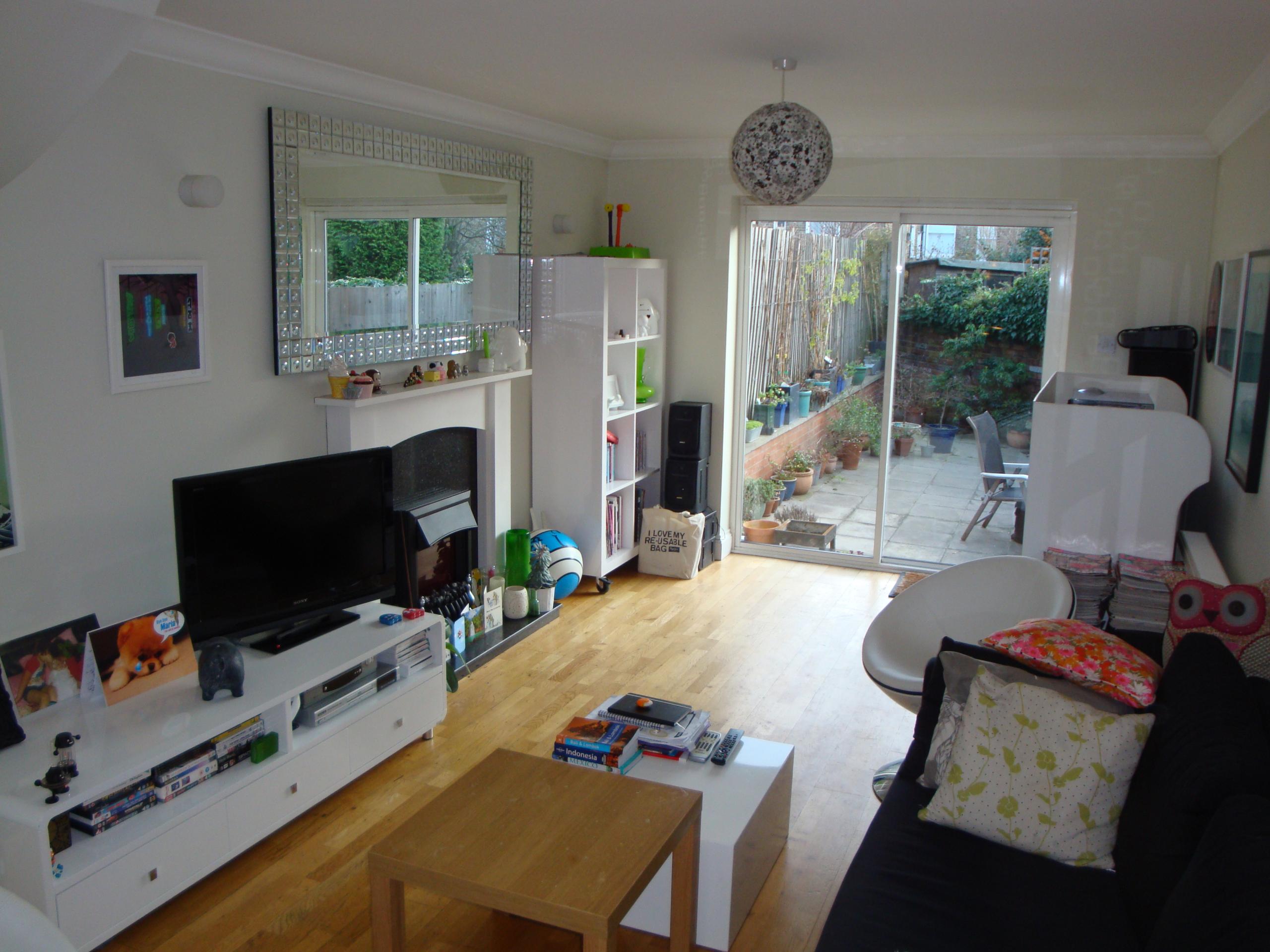 			LOVELY COACH HOUSE, 2 Bedroom, 1 bath, 1 reception House			 Buchanan Gardens, KENSAL GREEN NW10