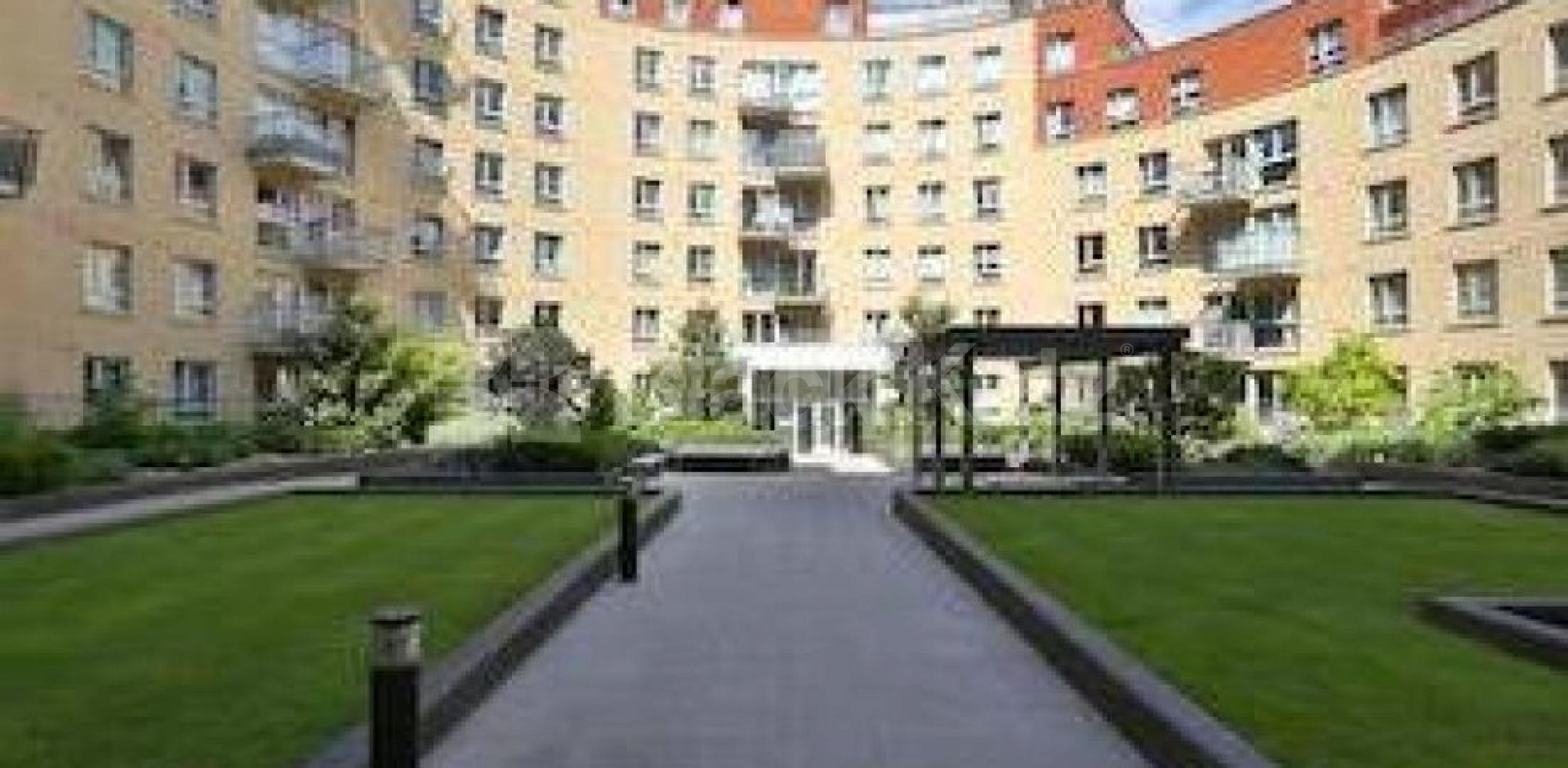 			MODERN 1 BED MINS TO TUBE!, 1 Bedroom, 1 bath, 1 reception Flat			 EDEN GROVE , HOLLOWAY