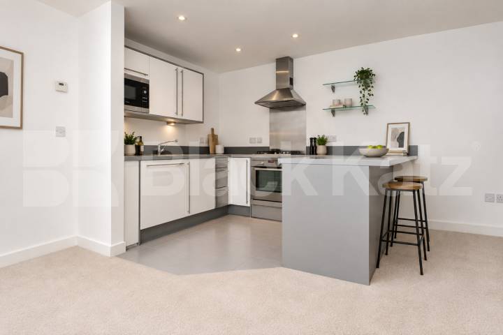 Three bedroom flat located in a private modern development with concierge Eden Grove, Holloway