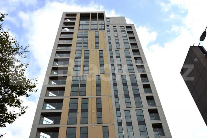 Stunning views of the cityscape The Pioneer Building  Newington Causeway, Borough