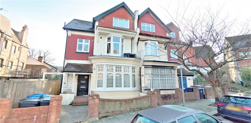 Suitable For Sharers Heathfield Park, Willesden Green
