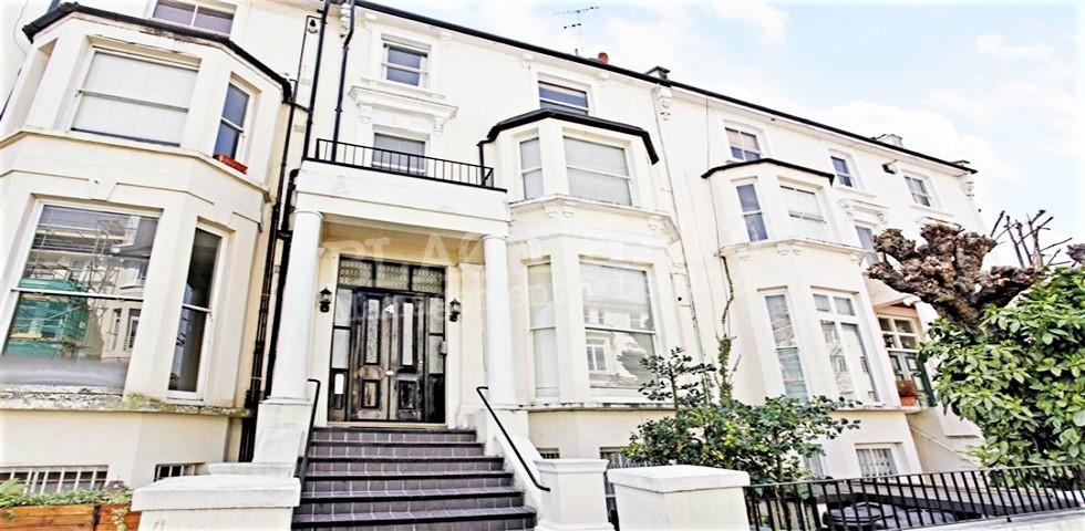 			2 Bedroom, 1 bath, 1 reception Apartment			 Lancaster Grove, BELSIZE PARK NW3