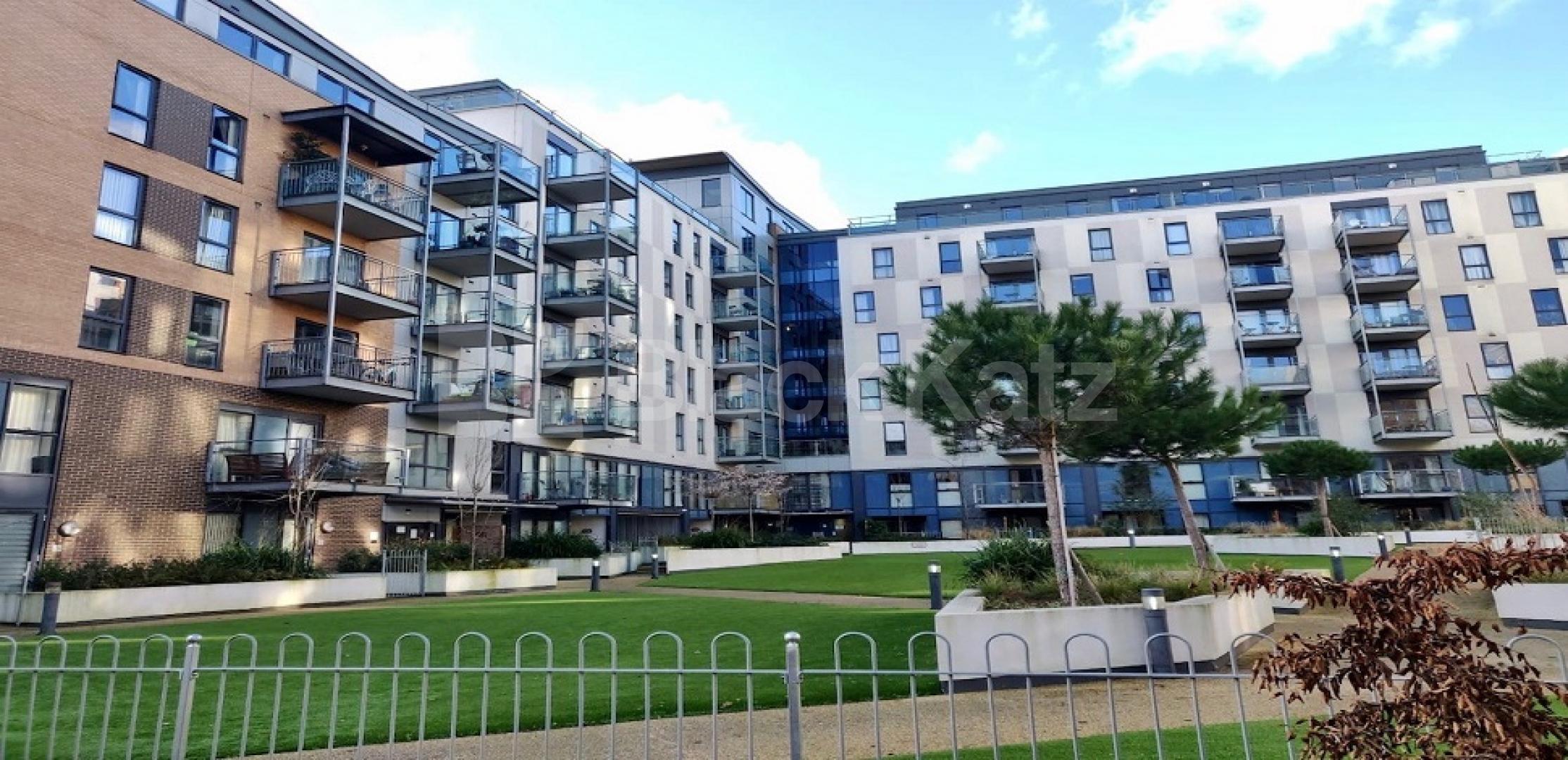 			LET , 2 Bedroom, 1 bath, 1 reception Apartment			 Jude Street - St Lukes Square, Canning Town