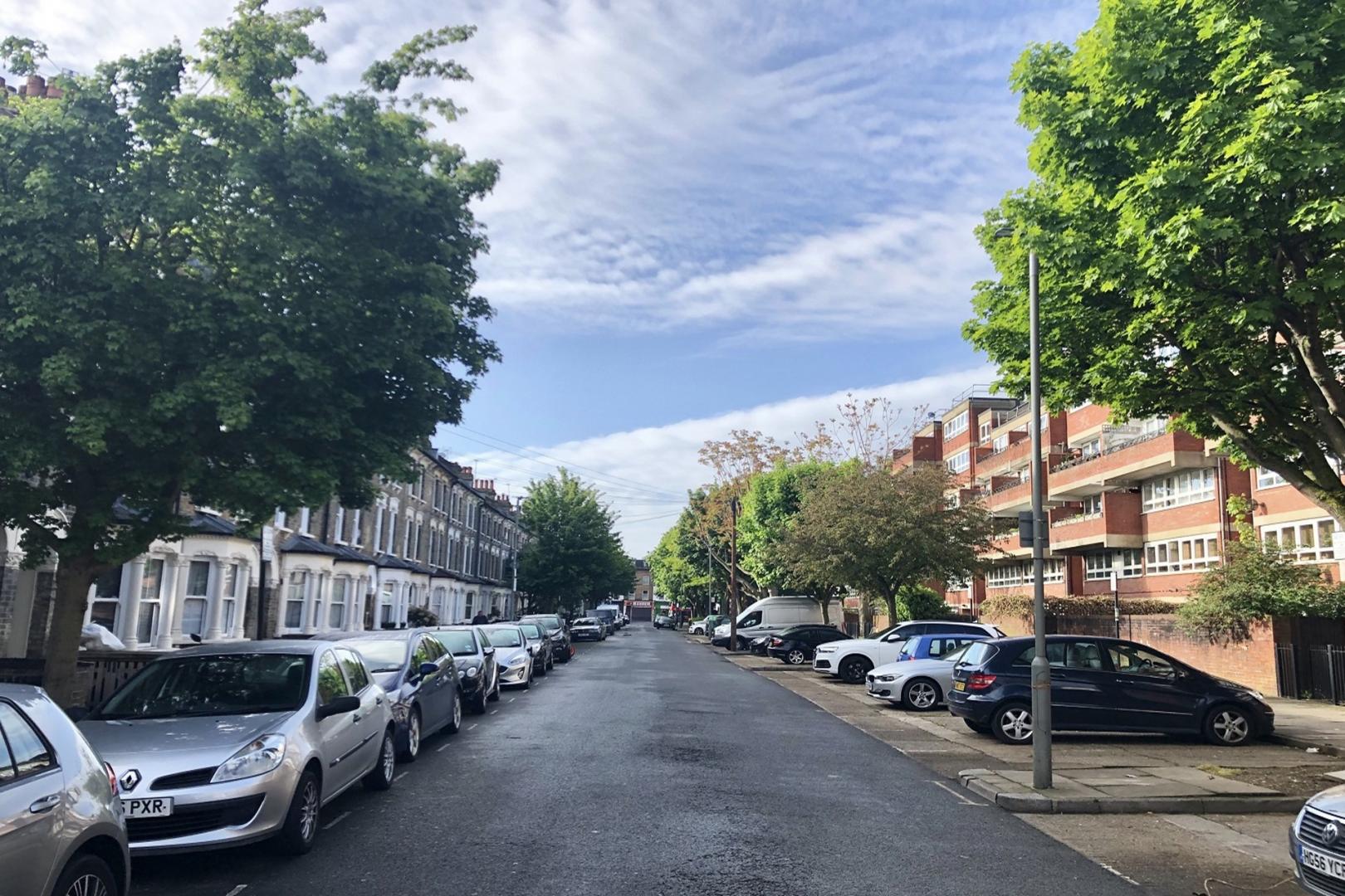 Duplex apartment with balcony & 1150 Sq. Ft of living & entertaining space Bullen Street, Battersea