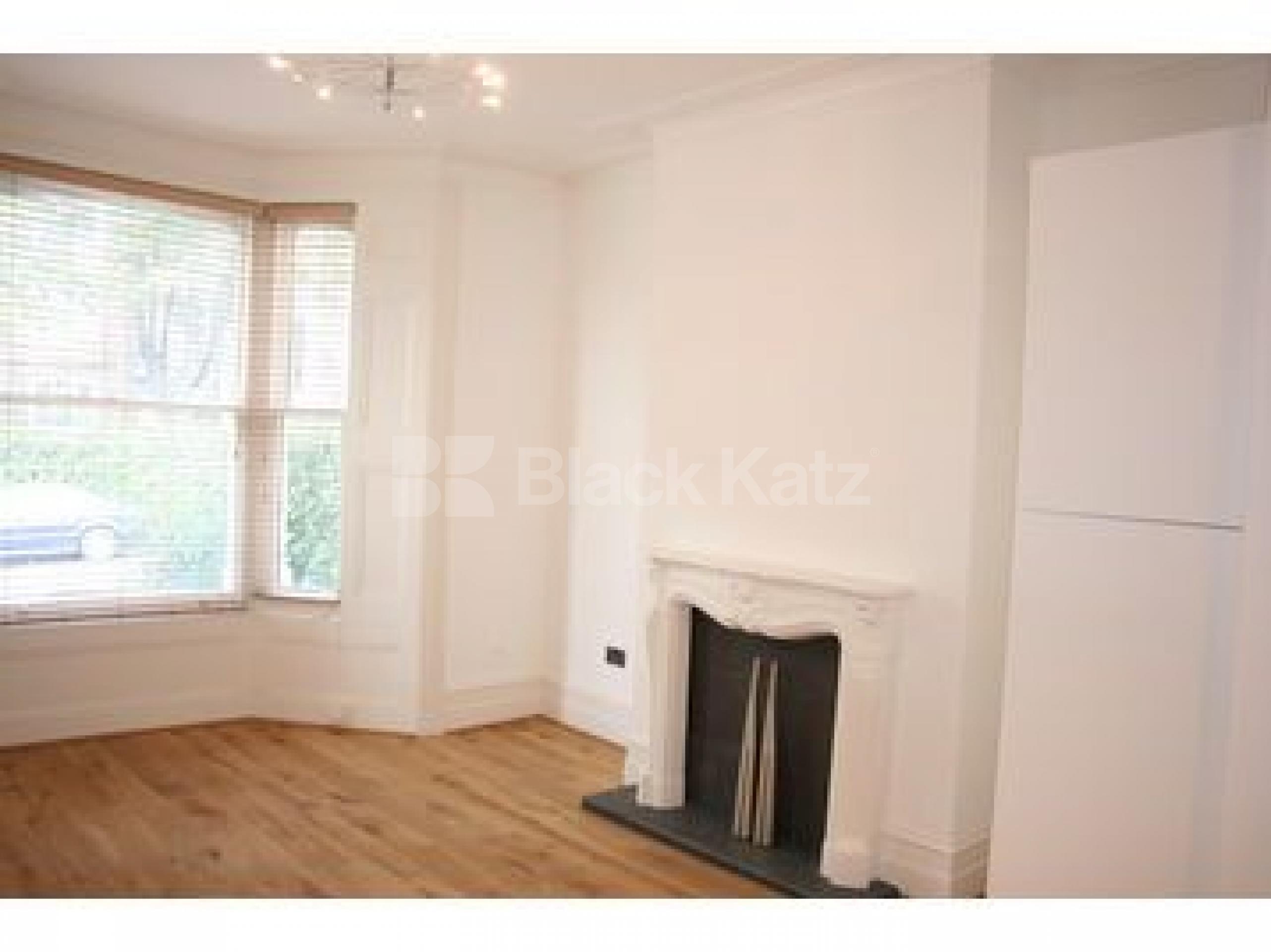 			1 Bedroom, 1 bath, 1 reception Flat			 Busby Place, CAMDEN NW5