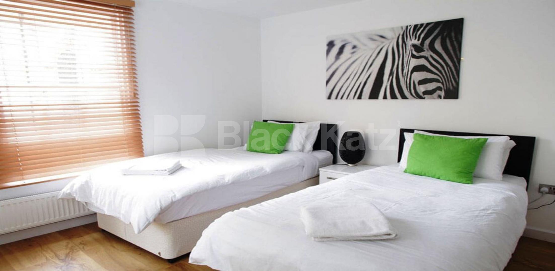 			ZONE 1 LOCATION, 5 Bedroom, 1 bath, 1 reception Apartment			 BYNG PLACE WC1E, RUSSELL SQUARE - EUSTON - FITZROVIA 