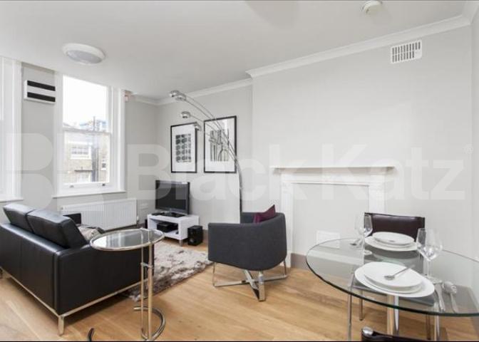 			NEW INSTRUCTION!, 1 Bedroom, 1 bath, 1 reception Flat			 Cleveland Street, FITZROVIA