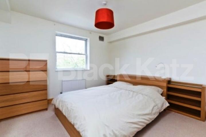 			NEW INSTRUCTION!, 1 Bedroom, 1 bath, 1 reception Flat			 Cambourne Mews, NOTTING HILL