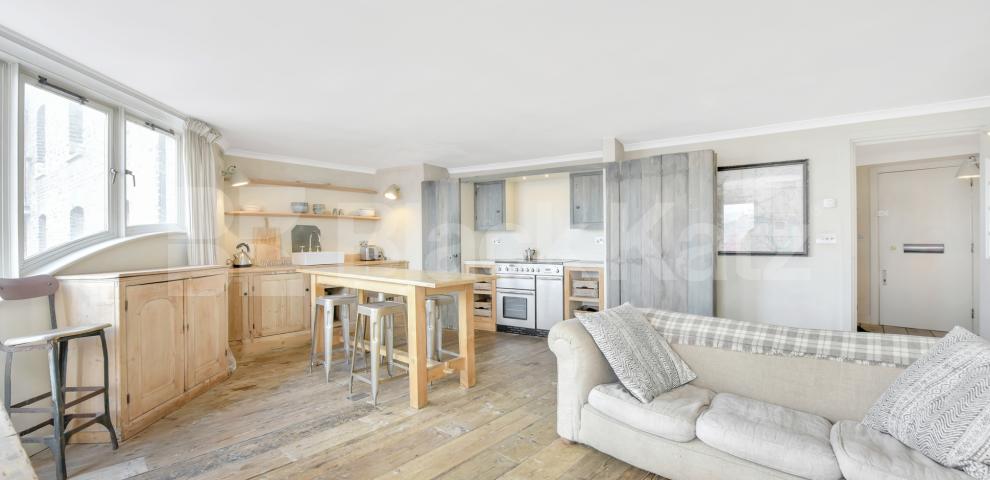 			NEW INSTRUCTION, 2 Bedroom, 1 bath, 1 reception Apartment			 China Wharf, 29 Mill Street, Tower Bridge/Shad Thames 