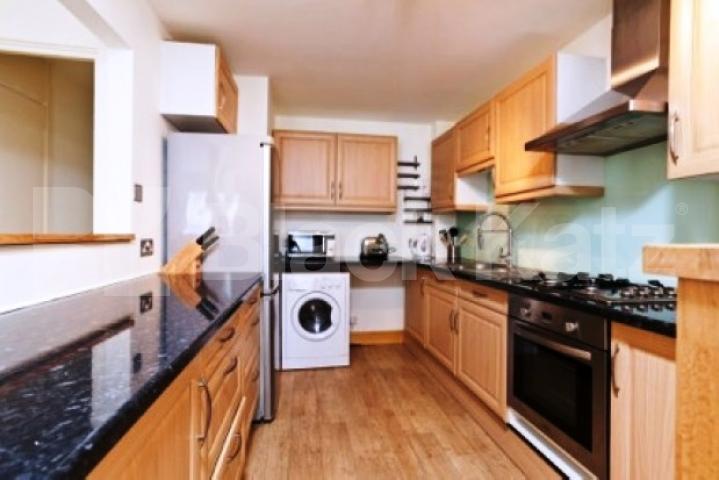			NEW INSTRUCTION!, 1 Bedroom, 1 bath, 1 reception Flat			 Cambourne Mews, NOTTING HILL