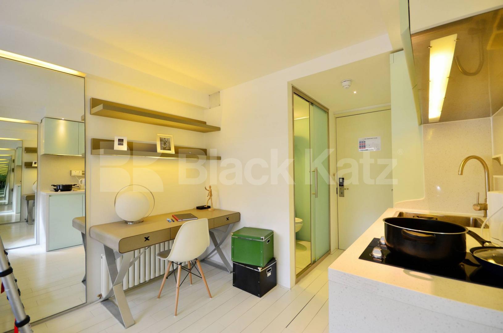 			Students - Inclusive of all bills!  , Studio Apartment, 1 bath, 1 reception Studio			 Chalk Farm Road, CAMDEN