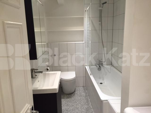 			New Instruction, 4 Bedroom, 1 bath, 1 reception Ground Floor Maisonette			 City Road , ANGEL