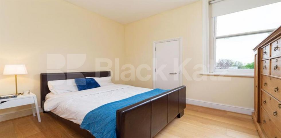 			MINUTES TO HIGH GATE TUBE , 2 Bedroom, 1 bath, 1 reception Flat			 Shepherds Hill, HIGHGATE