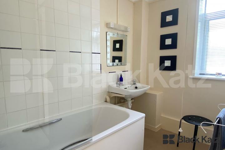 Bright & airy, very well proportioned rooms, wooden floors and superbly located Tait Court, Lansdowne Green , Stockwell