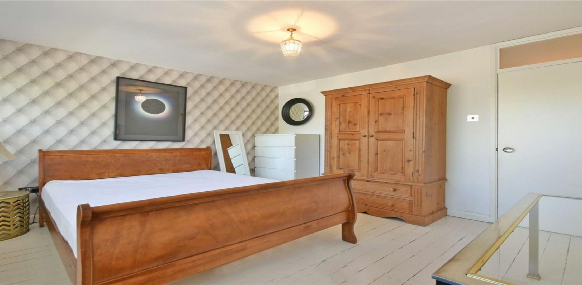 			2 Bedroom, 1 bath, 1 reception Flat			 Willesden Lane, Willesden Green