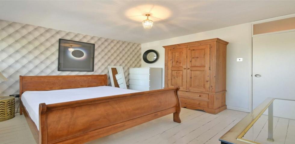 			2 Bedroom, 1 bath, 1 reception Flat			 Willesden Lane, Willesden Green