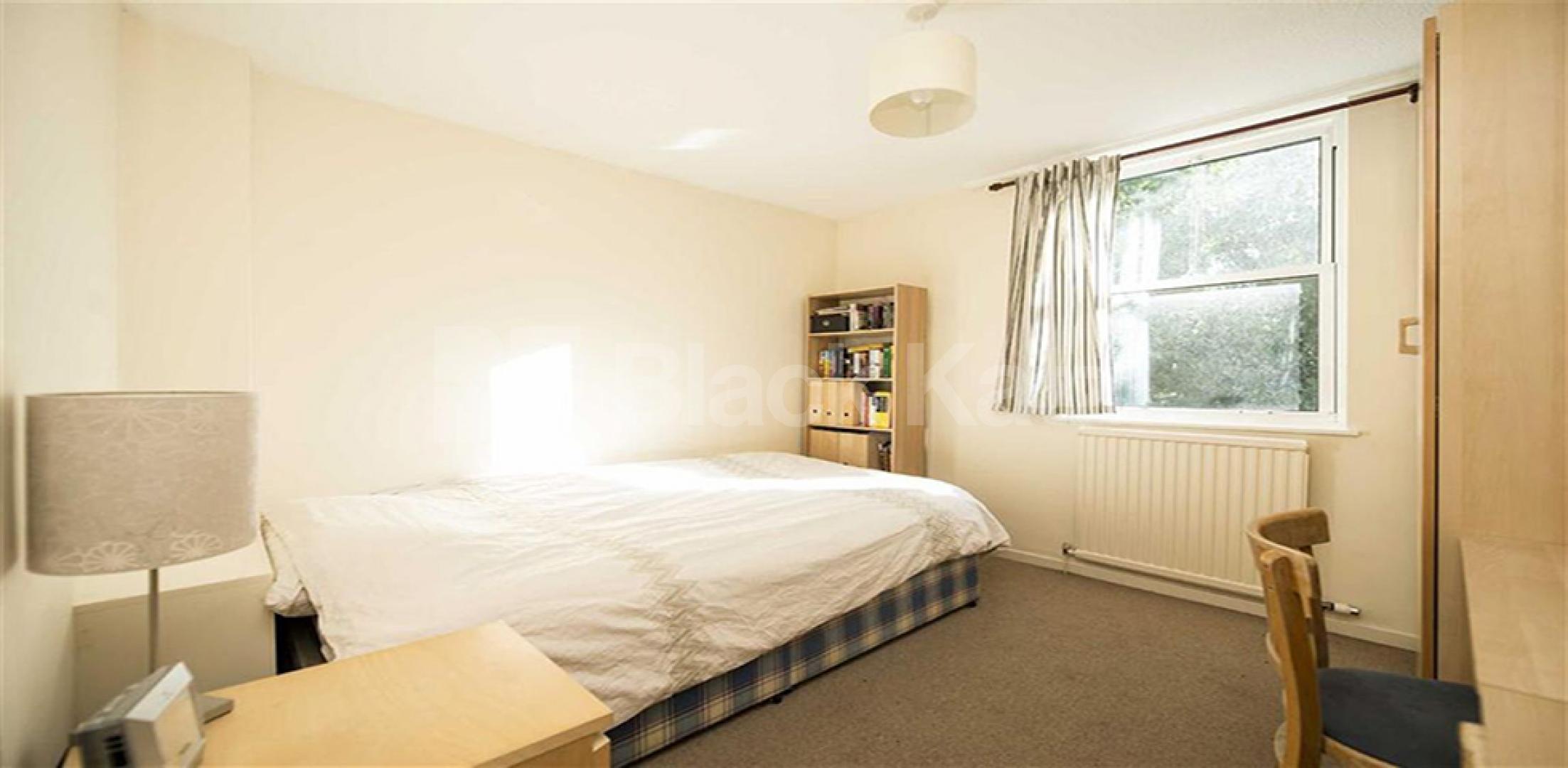 Huge 3/4 bed minutes to ucl, soas and uch  Coburg Street, Camden - Regents Park