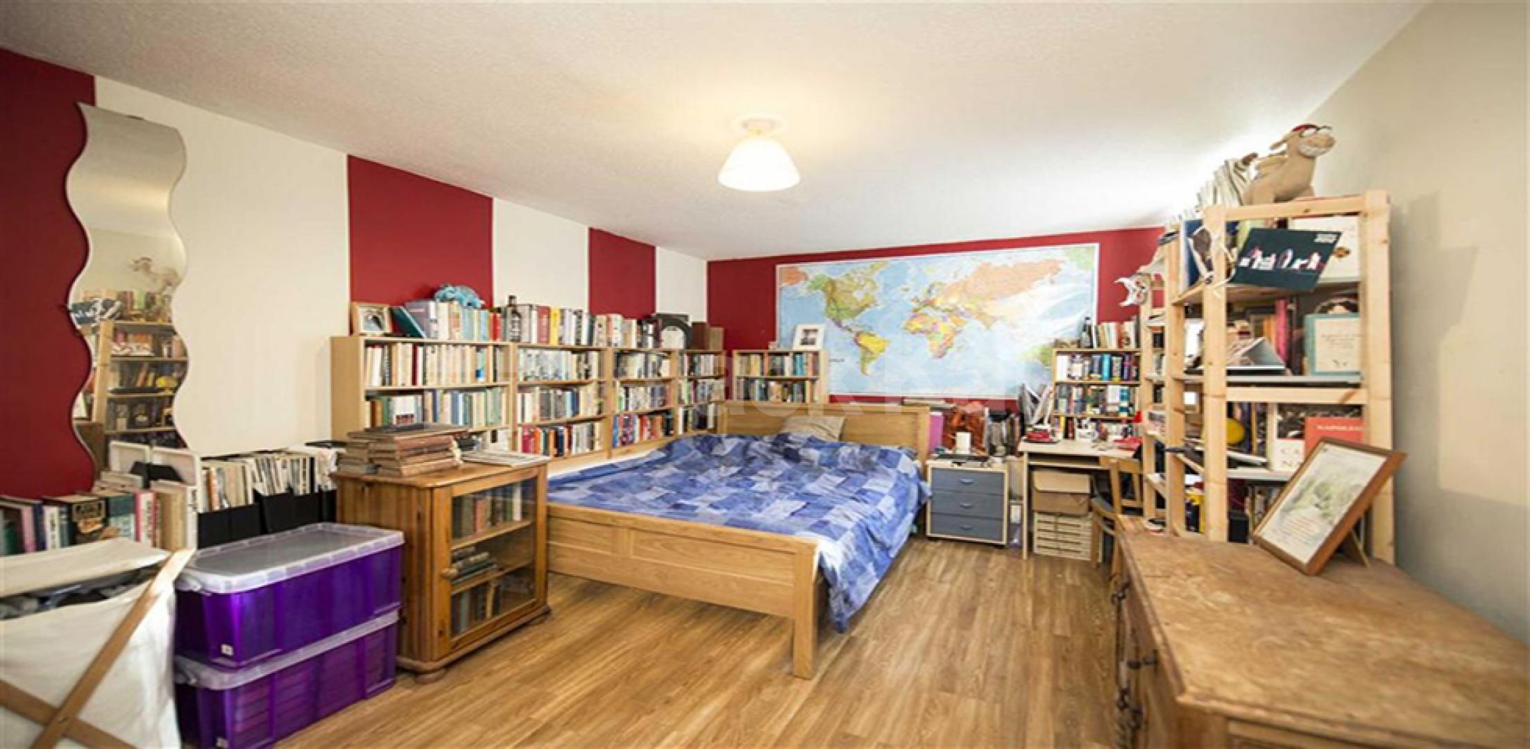 Spacious 3/4 bed with access to a garden mins to Euston, UCL & SOAS Coburg Street, Camden / Euston