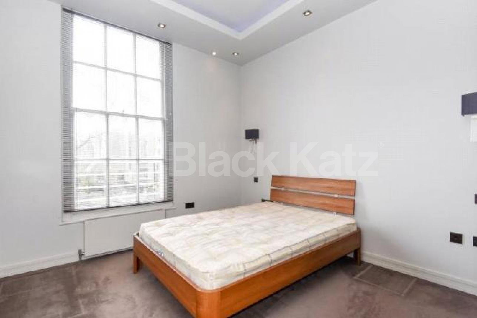 			NEW INSTRUCTION!, 2 Bedroom, 1 bath, 1 reception Apartment			 Myddelton Square, ANGEL