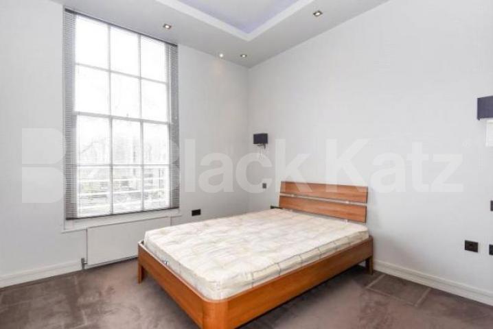 			NEW INSTRUCTION!, 2 Bedroom, 1 bath, 1 reception Apartment			 Myddelton Square, ANGEL