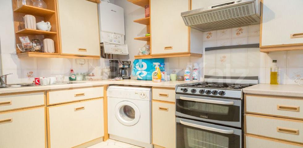 Two double bedroom flat located within minutes to Portobello Road  Clarendon Road, Ladbroke Grove - Portobello Road