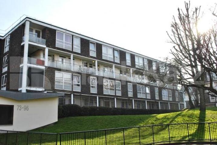 			NEW INSTRUCTION!, 4 Bedroom, 1 bath, 1 reception Flat			 Kiln Place, KENTISH TOWN