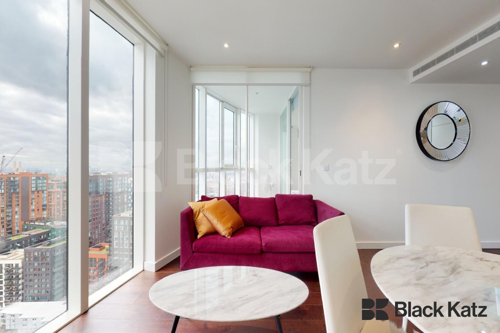 Stunning two bedrooms on Nine Elms Wandsworth Road - Sky Gardens, Nine Elms