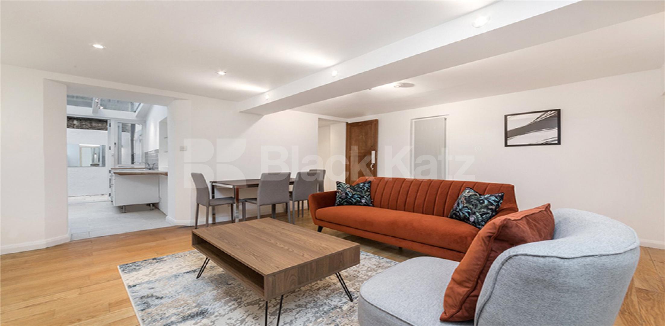 			MINS TO HYDE PARK, 2 Bedroom, 1 bath, 1 reception Flat			 Craven Terrace, HYDE PARK / BAYSWATER