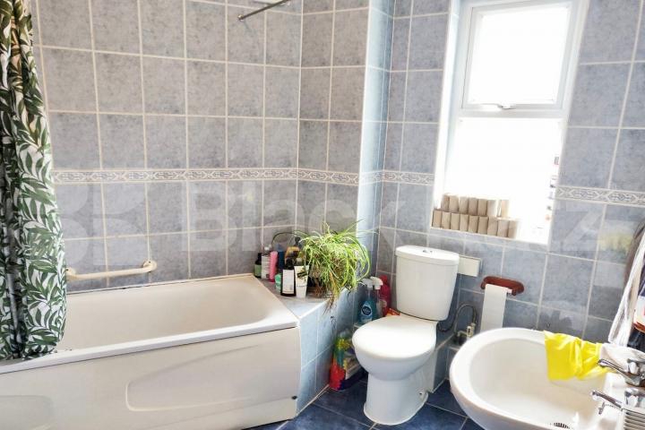 Period house with 1300 Sq.Ft. of living & entraining space Coleman Road, Camberwell