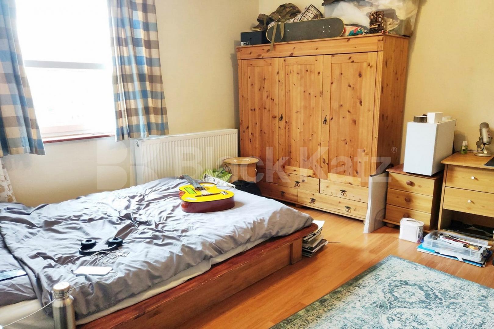 Period house with 1300 Sq.Ft. of living & entraining space Coleman Road, Camberwell