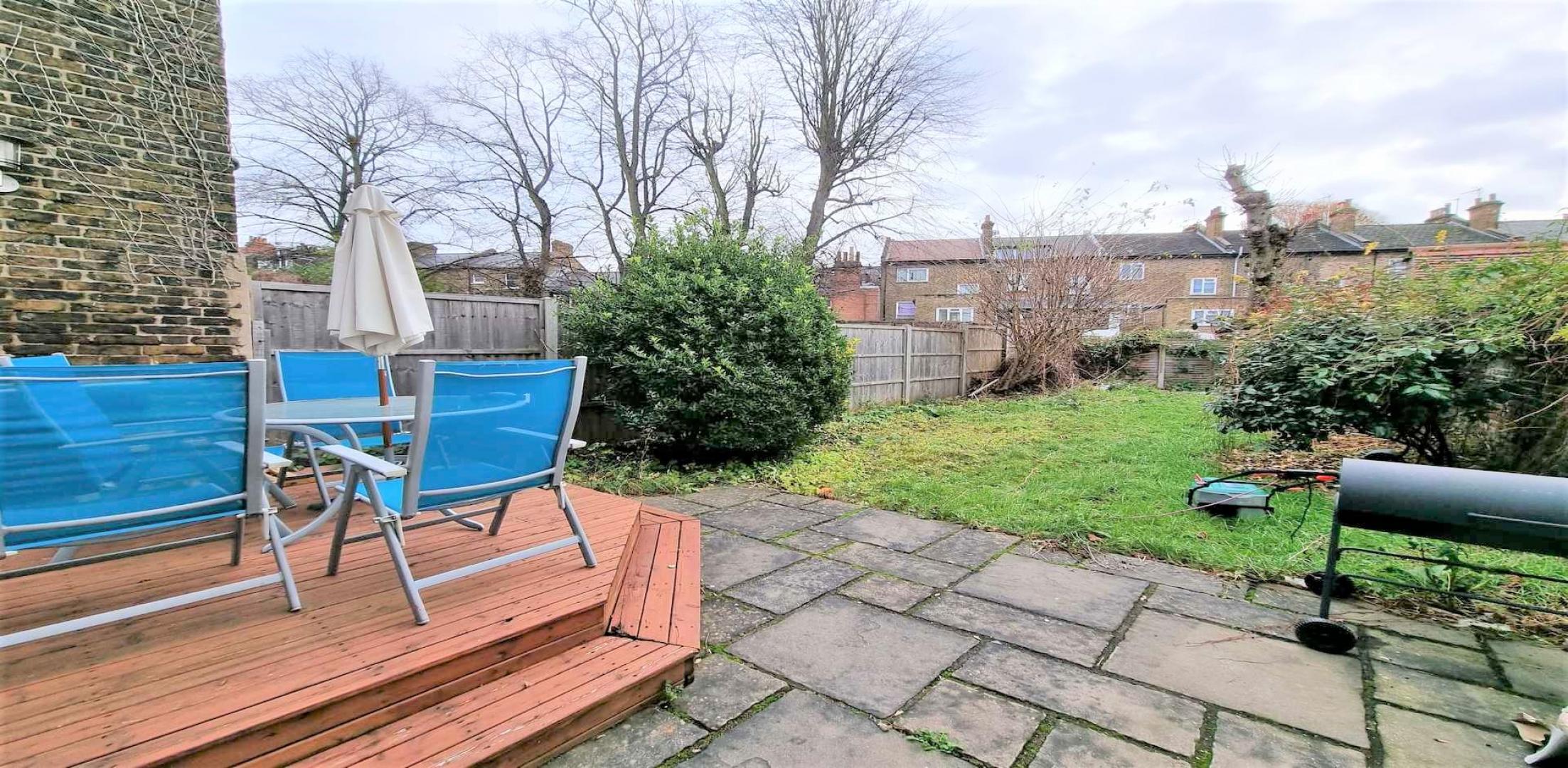 			3 Bedroom, 2 bath, 1 reception Flat			 Maygrove Road, WEST HAMPSTEAD