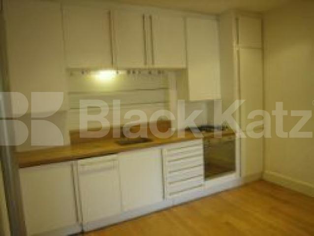 			1 Bedroom, 1 bath, 1 reception Flat			 Caledonian Road, CALEDONIAN ROAD