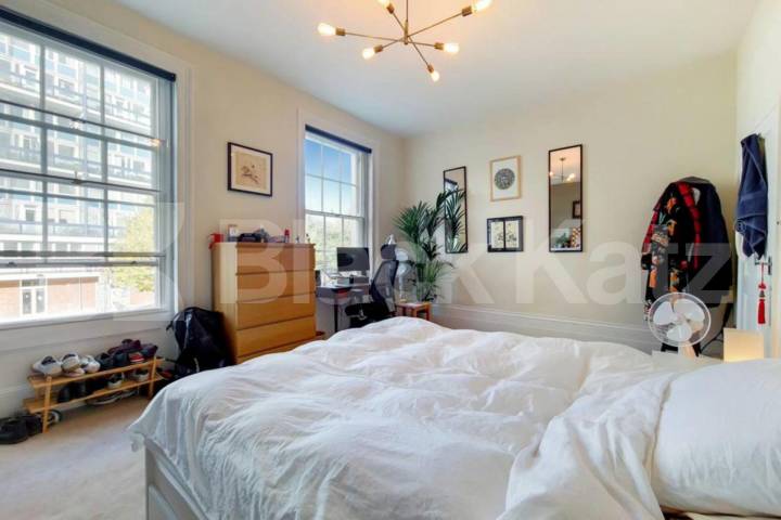 Spacious 3-Bed Flat on Caledonian Road with Modern Bathroom & Open-Plan Lounge Caledonian Road, Islington / Caledonian Road