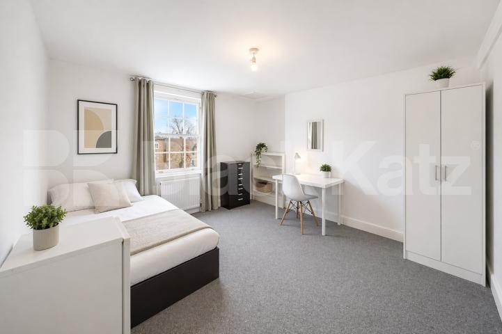 5 bedroom maisonette located walking distance to kings cross zone 1 Caledonian Road, Kings Cross / Angel