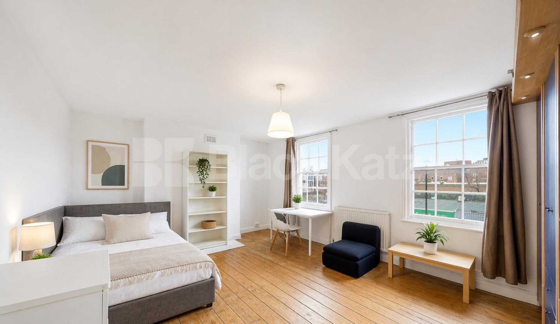 5 bedroom maisonette located walking distance to kings cross zone 1 Caledonian Road, Kings Cross / Angel